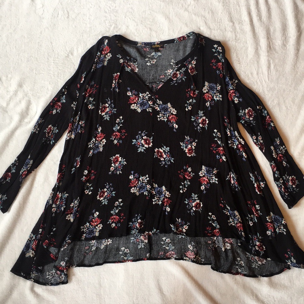 Long Sleeve Floral Top